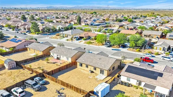11943 Poppy Rd, Adelanto, CA 92301