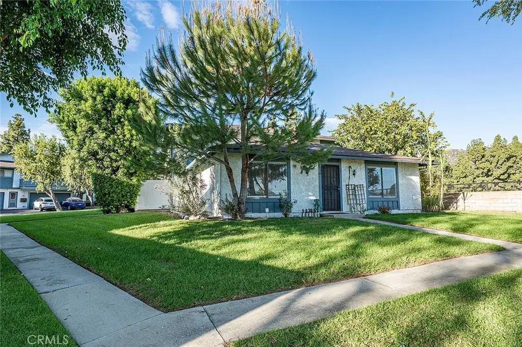 853 W 13th #1, Azusa, CA 91702 - #1