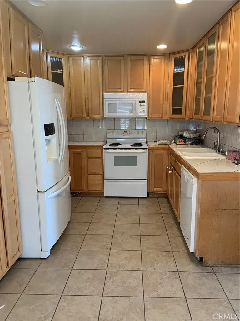 1187 E 3rd, Long Beach, CA 90802 - #3