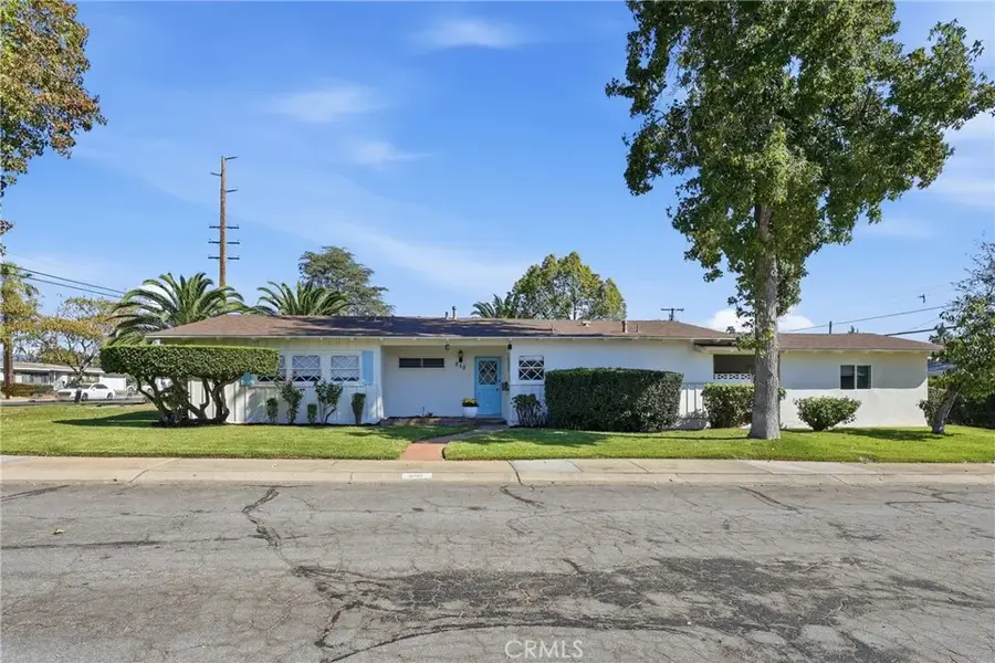 210 Greentree, Upland, CA 91786 - #2