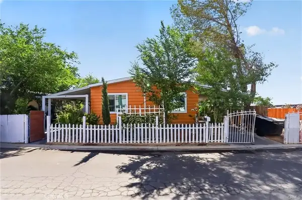 3300 15th West #64, Rosamond, CA 93560