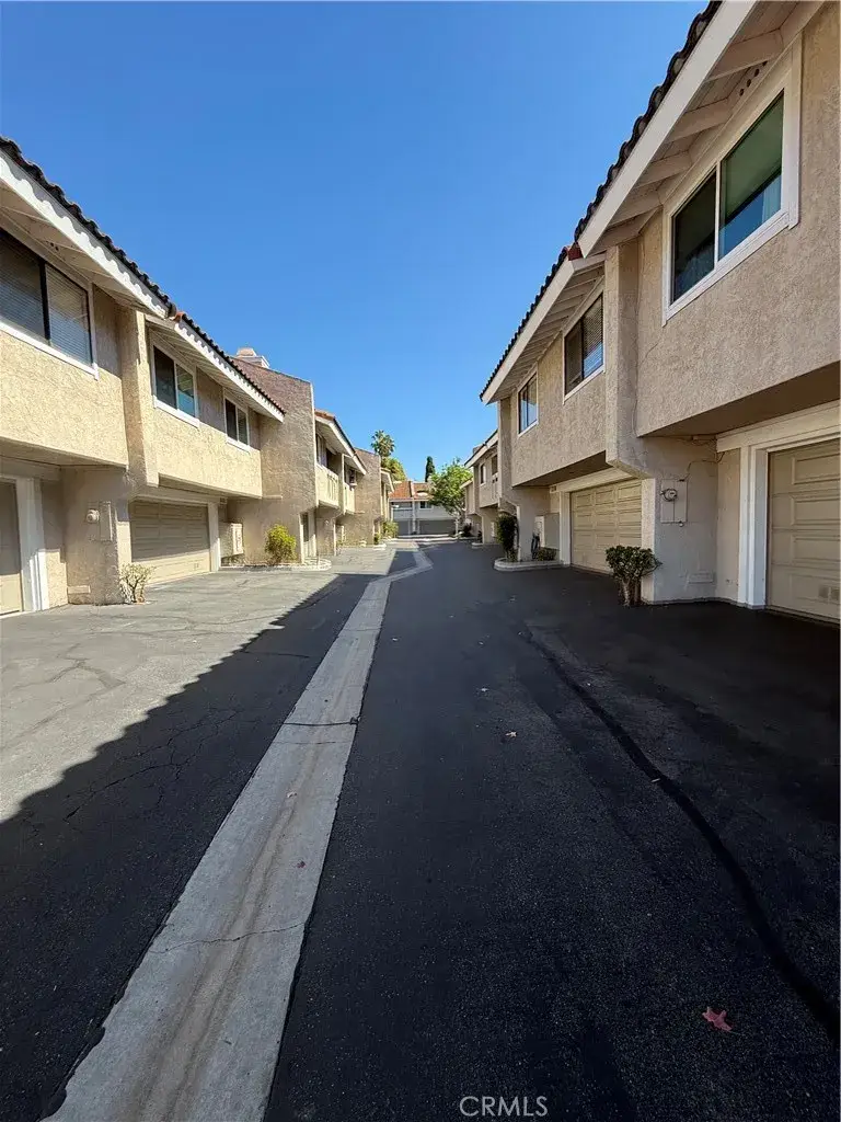 184 Fairwinds, Costa Mesa, CA 92626 - #3