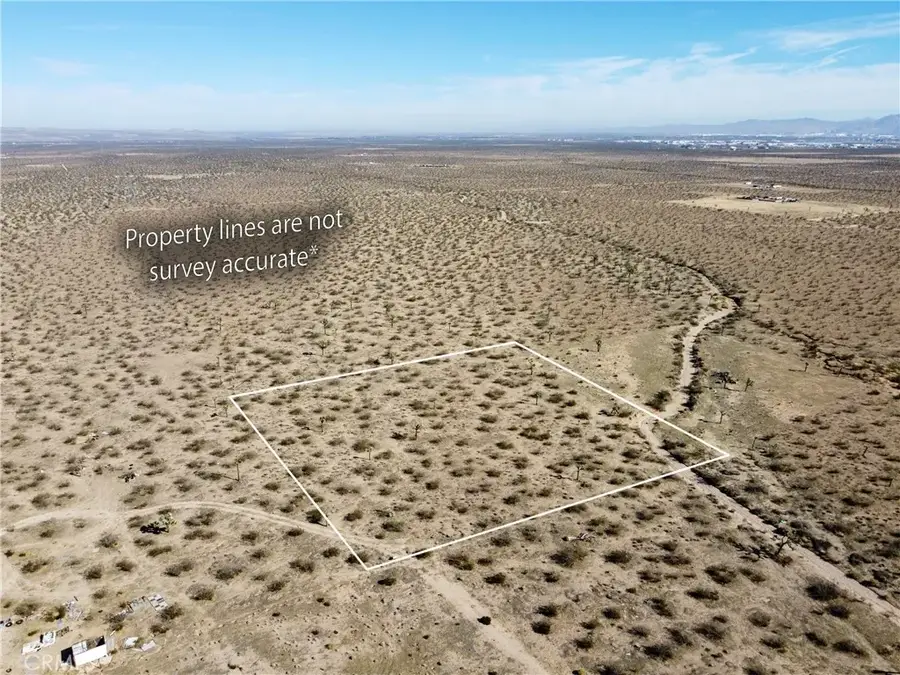 0 South St, Phelan, CA 92371 - #2