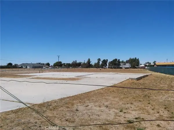 15120 Main, Hesperia, CA 92345