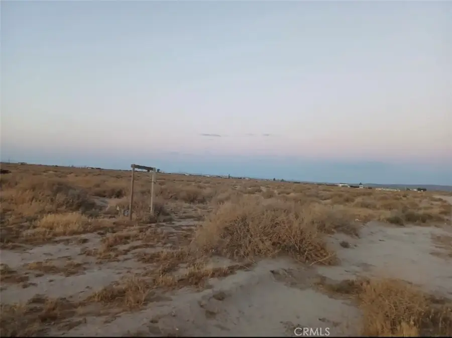 12 E Avenue D-12, Lancaster, CA 93535 - Image #2