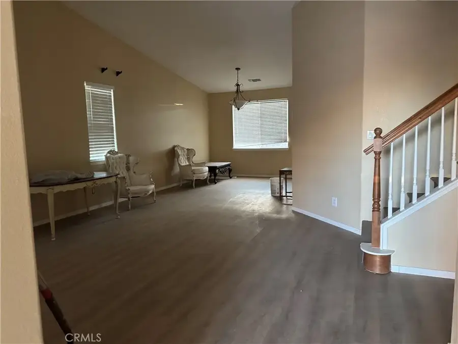 594 Hyacinth Road, San Jacinto, CA 92582 - Image #2