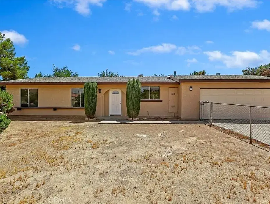 21215 Multnomah Road, Apple Valley, CA 92308 - #1