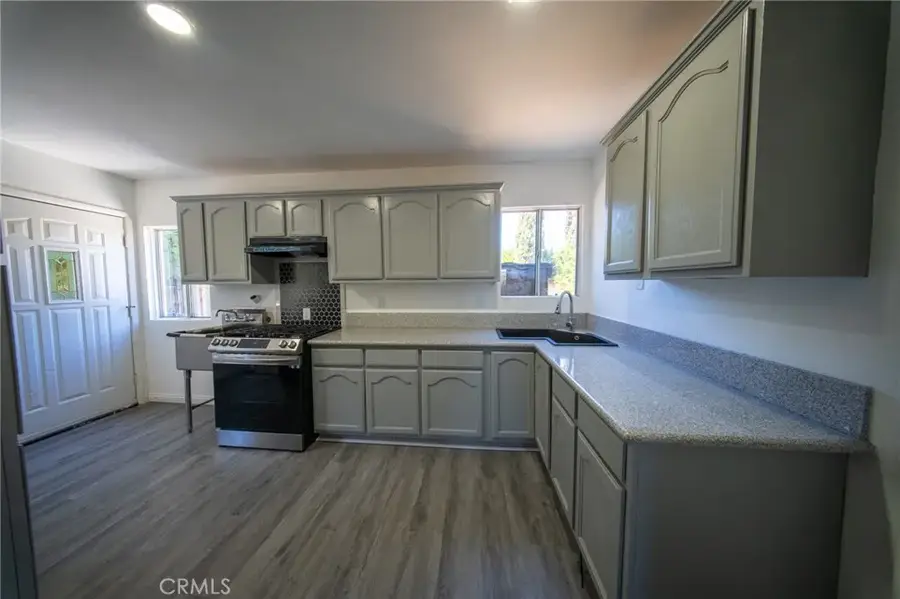 843 W Brazil Street, Compton, CA 90220 - Image #3