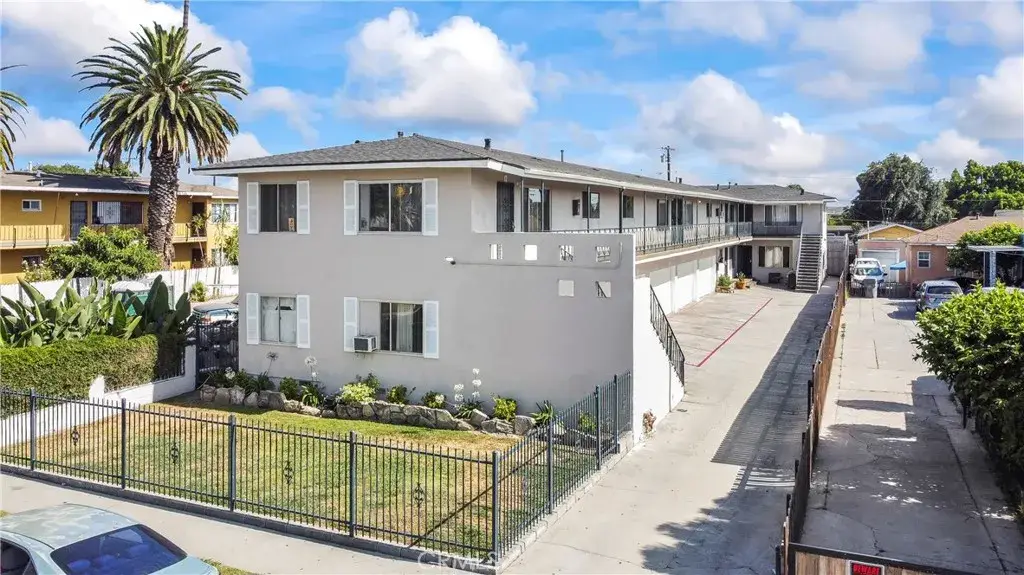 3364 Elizabeth Avenue, Lynwood, CA 90262 - Image #1