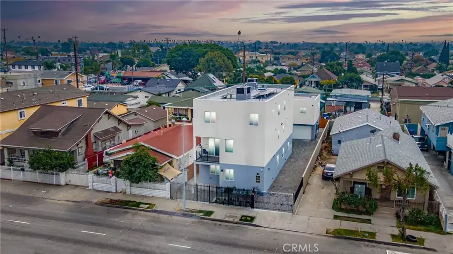 232 E Gage Avenue, Los Angeles, CA 90003 - Image #2