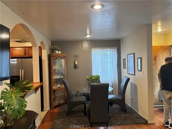 8514 Smallwood Avenue, Downey, CA 90240