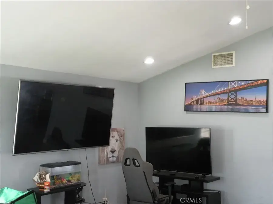 31810 Avenida La Gaviota, Cathedral City, CA 92234 - Image #2