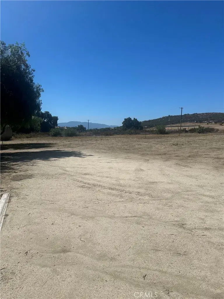 44250 E Benton, Hemet, CA 92544 - Image #3