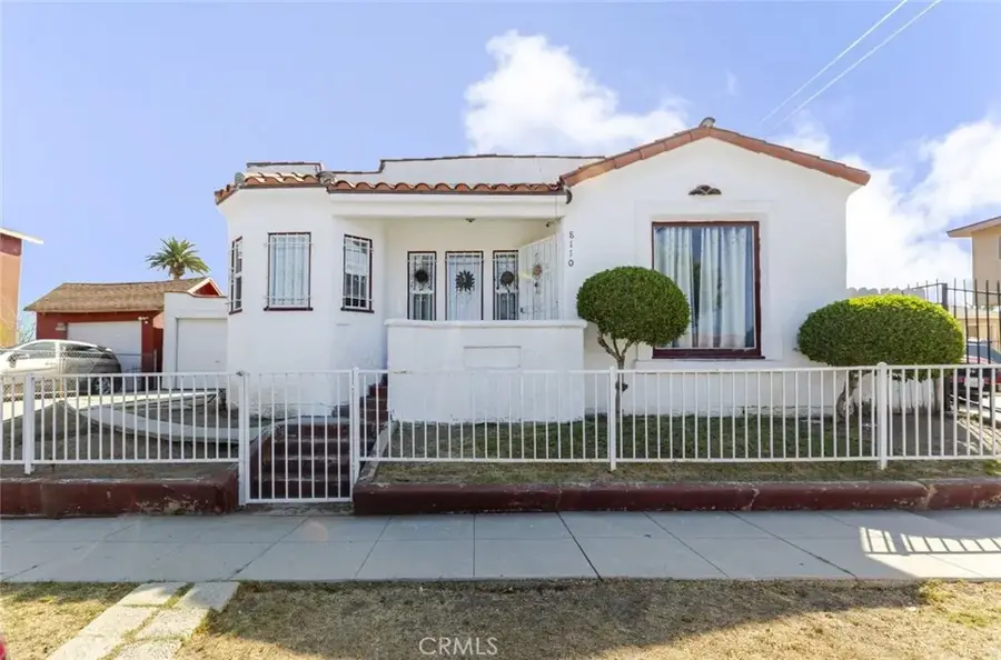 8110 S Halldale Avenue, Los Angeles, CA 90047 - #3