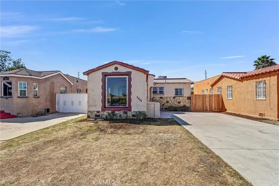 8943 S Hobart, Los Angeles, CA 90047 - #2