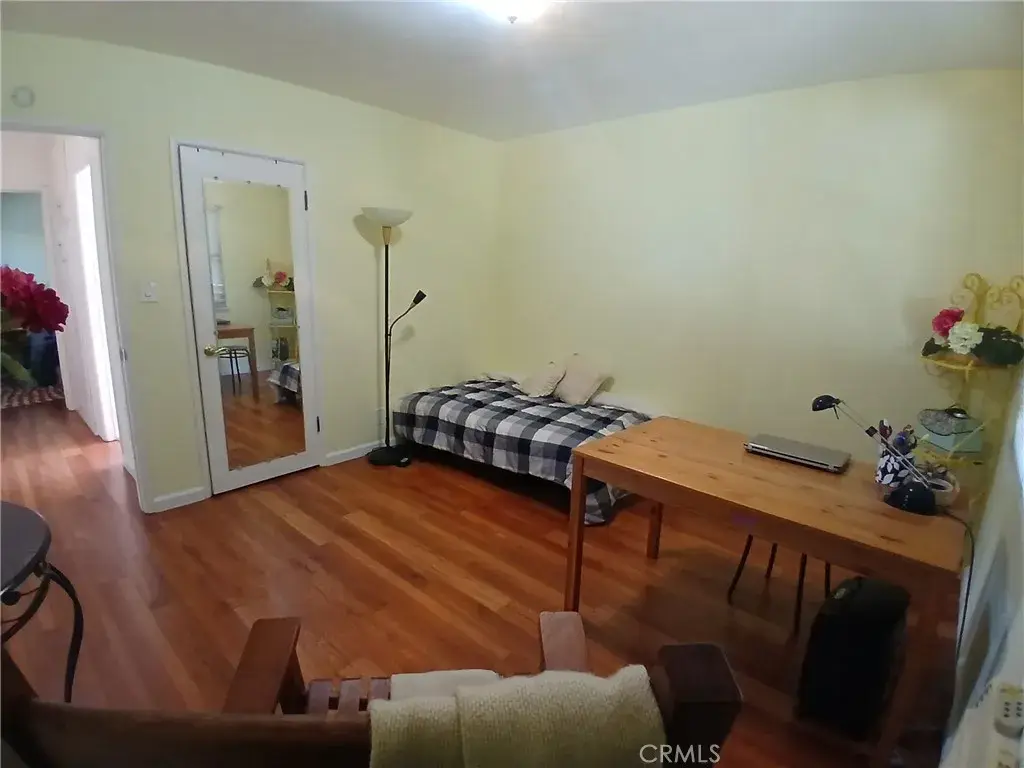 7650 Wilbur Avenue, Reseda, CA 91335 - Image #1