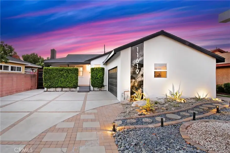 11619 Haro Avenue, Downey, CA 90241 - Image #2