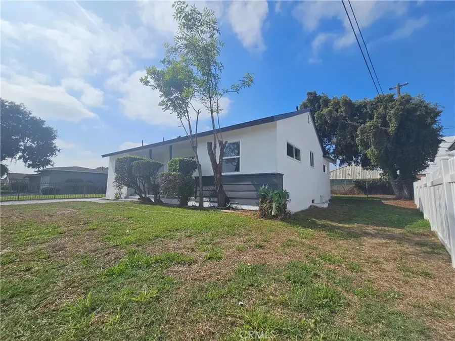 15603 S Tarrant, Compton, CA 90220 - Image #3