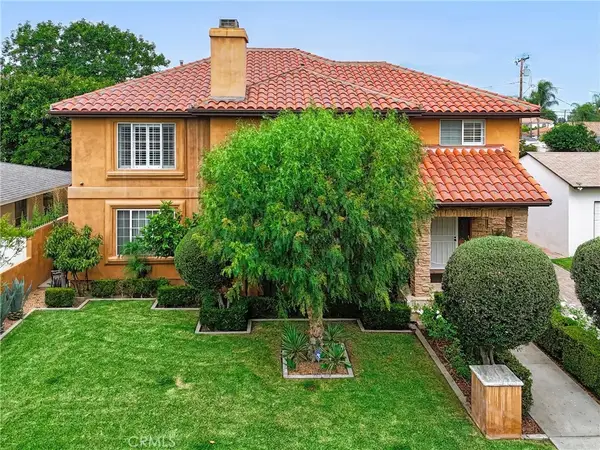 9123 Lemoran Avenue, Downey, CA 90240