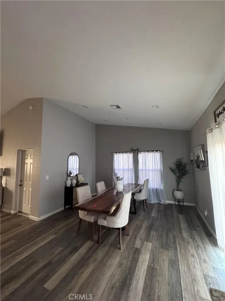 11843 Ivy, Hesperia, CA 92345 - Image #3