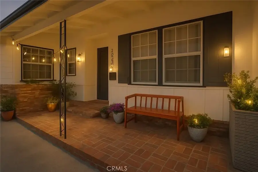 10829 Cord Avenue, Downey, CA 90241 - Image #2