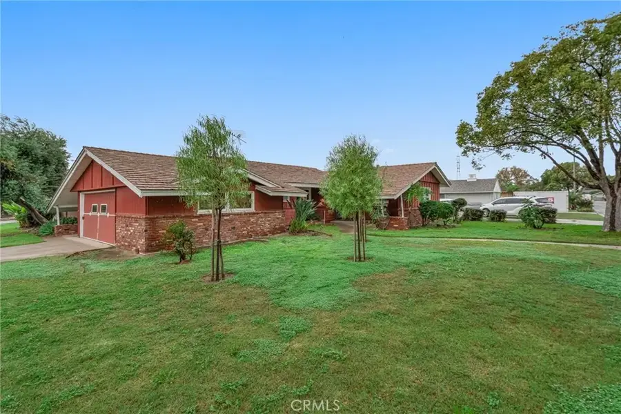 1751 S Heather Lane, Anaheim, CA 92802 - Image #2