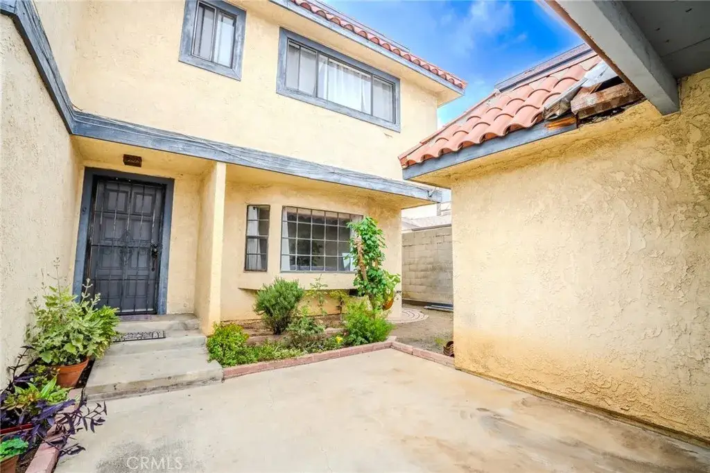 409 W Mountain View Avenue, La Habra, CA 90631 - Image #1