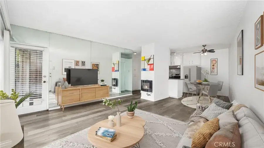 4431 Don Ricardo Drive #20, Los Angeles, CA 90008 - Image #2