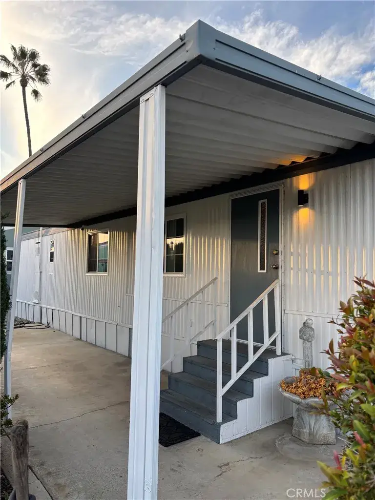 1565 W Arrow #C10, Upland, CA 91786 - Image #1