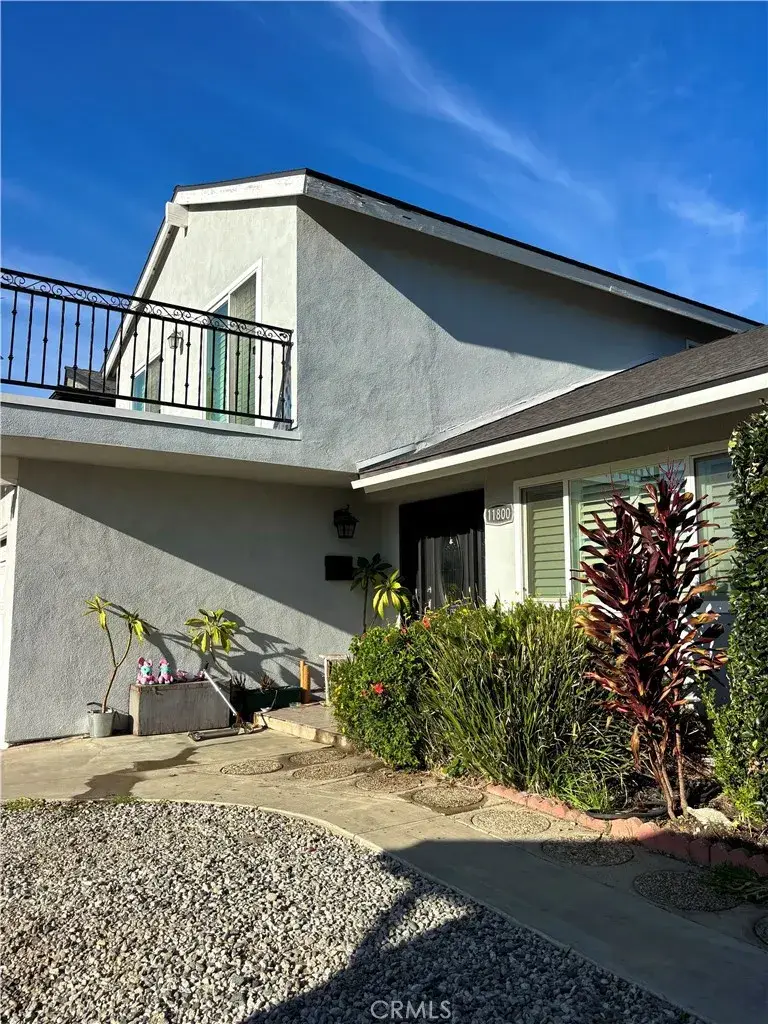 11800 Gager, Sylmar, CA 91342 - Image #2