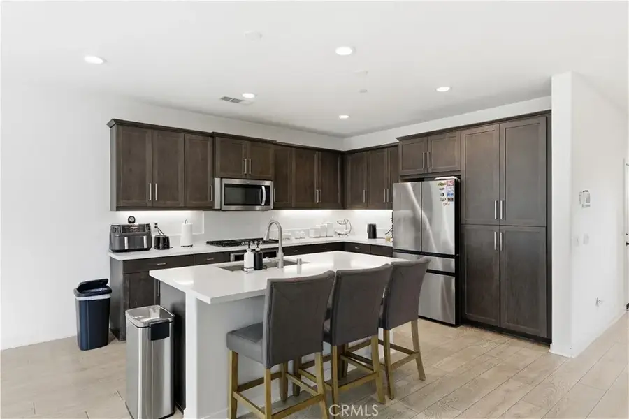 5242 Hayes Court, Fontana, CA 92336 - Image #3