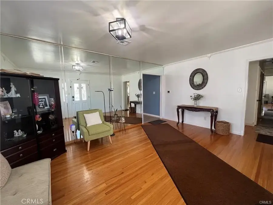 8067 Otto, Downey, CA 90240 - Image #3