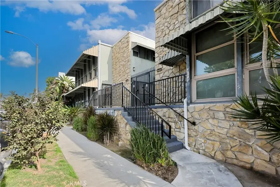 438 Cedar #14, Long Beach, CA 90802 - Image #3