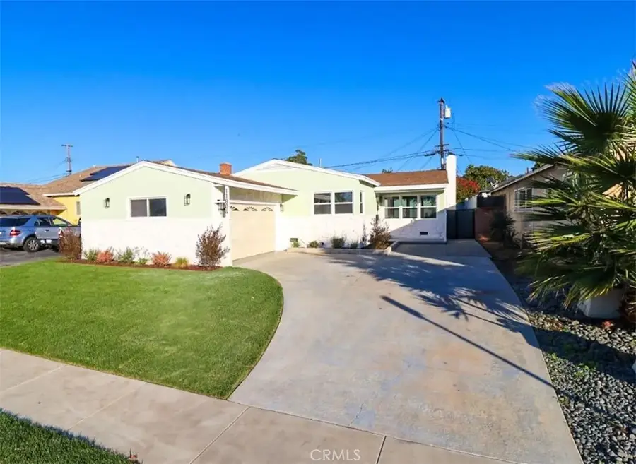 11804 Atkinson, Hawthorne, CA 90250 - Image #2