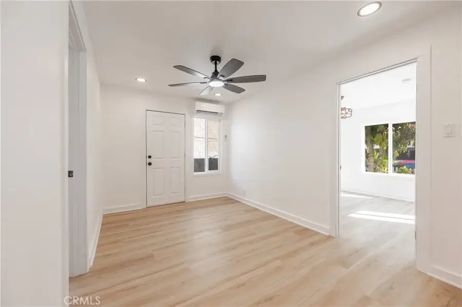 10013 Flora Vista, Bellflower, CA 90706 - Image #3