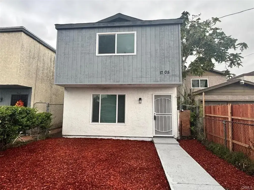 1705 E 111th Place, Los Angeles, CA 90059 - Image #1