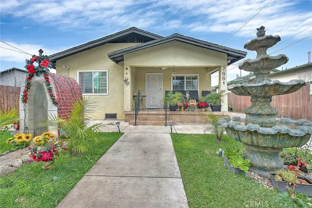 7659 Miramonte Boulevard, Los Angeles, CA 90001 - Image #1