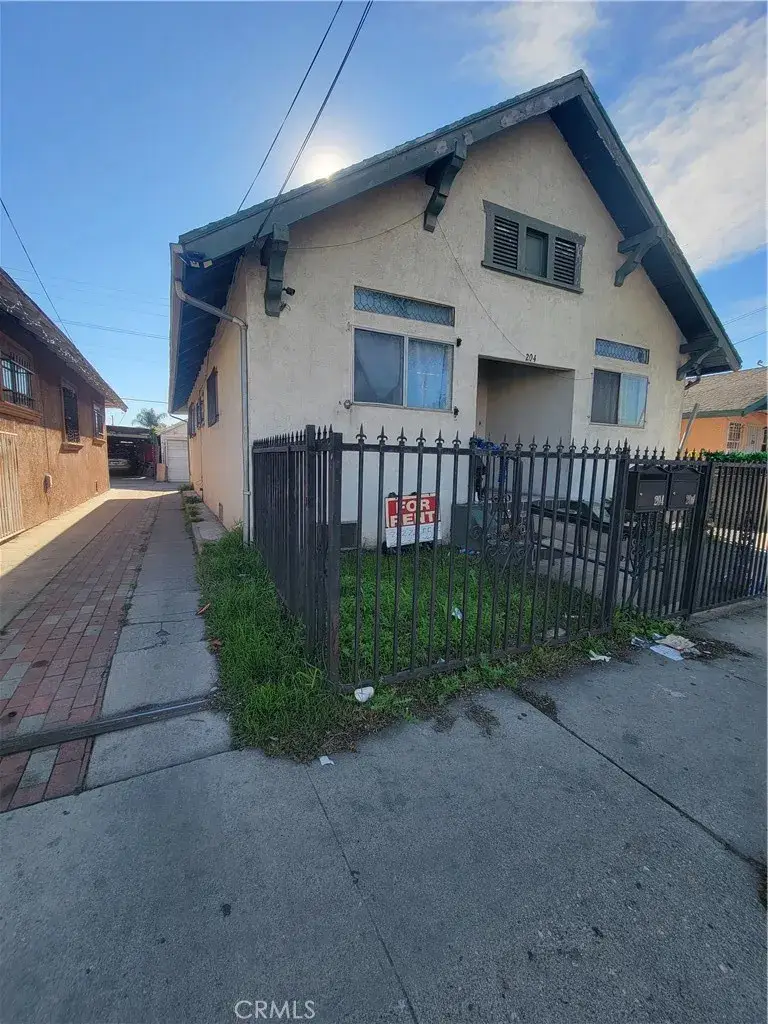 204 E Gage, Los Angeles, CA 90003 - Image #1