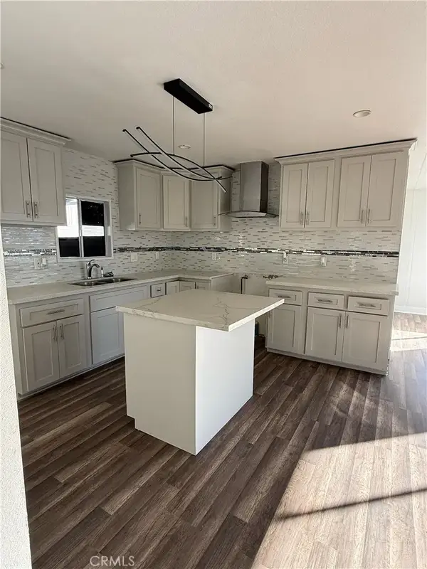 716 N Grand #A8, Covina, CA 91724