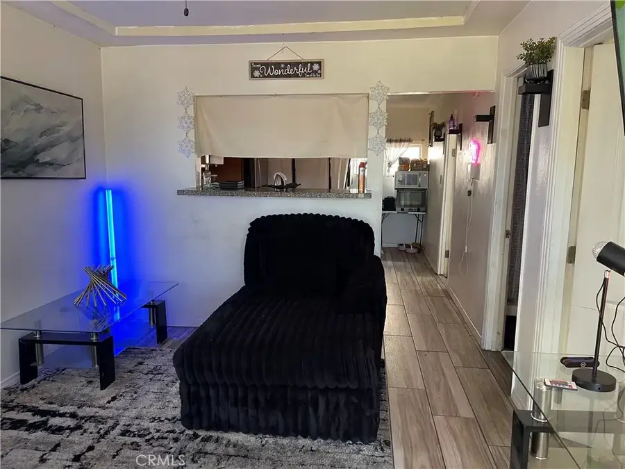 8230 Compton, Los Angeles, CA 90001 - Image #3