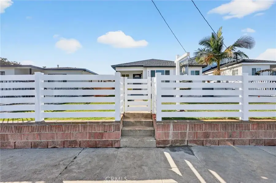 911 Hawaiian, Wilmington, CA 90744 - Image #2