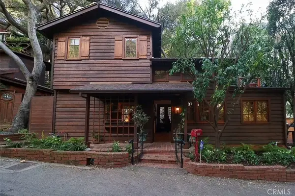 9860 Yoakum Drive, Beverly Hills, CA 90210