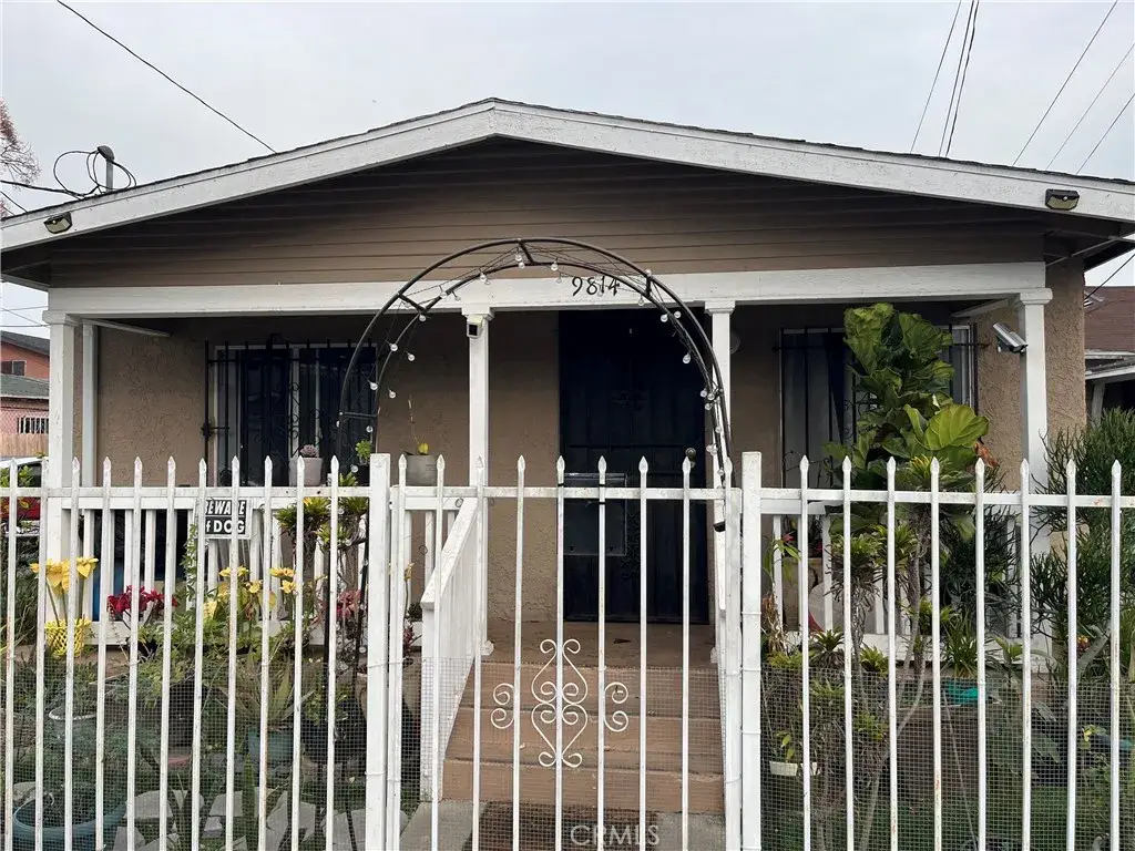 9814 Bandera, Los Angeles, CA 90002 - Image #1