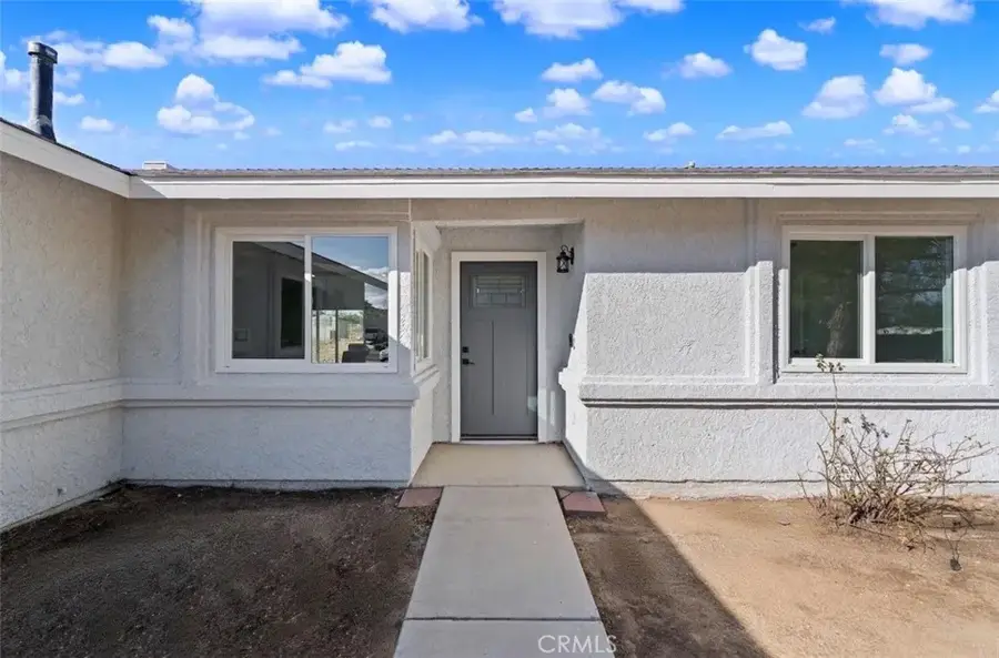 15352 Linden, Hesperia, CA 92345 - Image #2