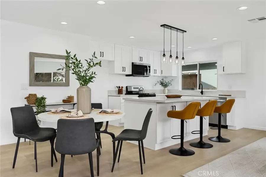 4745 Pixie Avenue, Lakewood, CA 90712 - Image #2