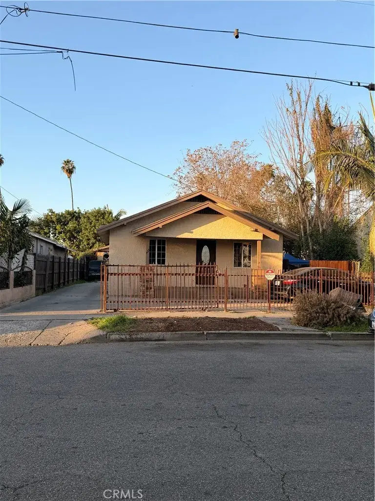 435 W Almond, Compton, CA 90220 - #1