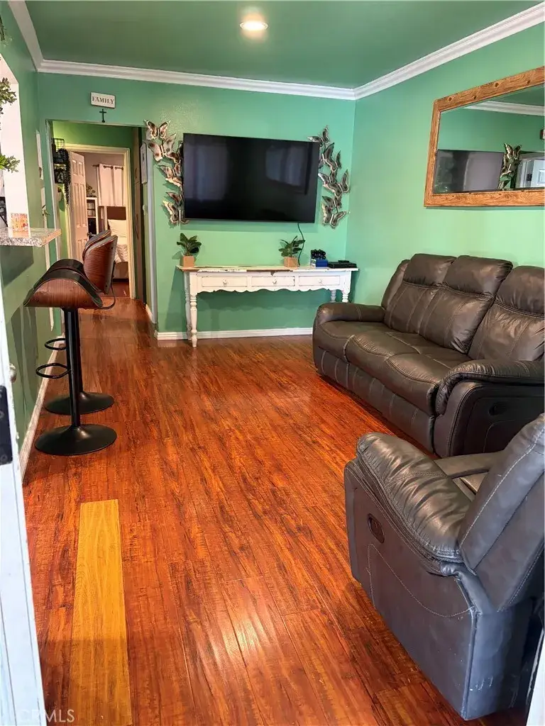 8637 Holmes, Los Angeles, CA 90002 - #2