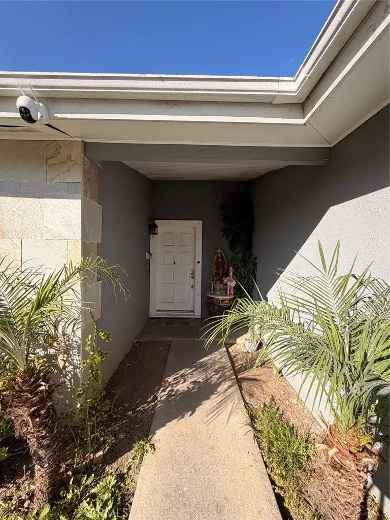 2403 W Almond Ave, Orange, CA 92868 - Image #2