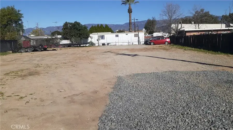 416 Oak, San Bernardino, CA 92401 - Image #3
