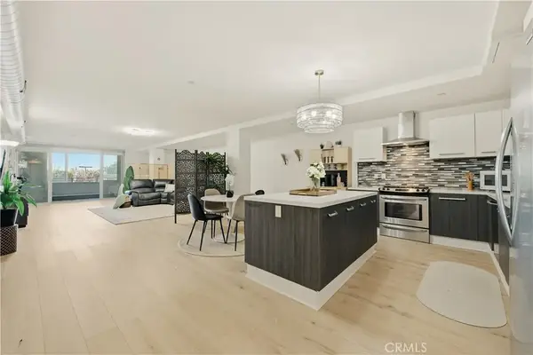 433 Pine #201, Long Beach, CA 90802